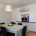 וילה Bela Vivenda-pretty Family With Pool & Golf קסטרו מארים
